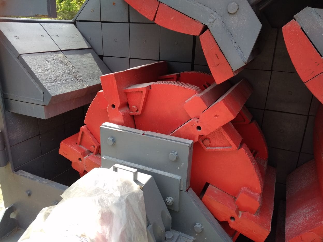 Фотографии роторных дробилок - МКЗ №1