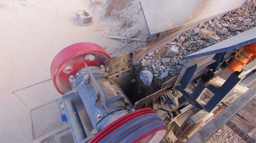 Производство щековых дробилок - МКЗ №1