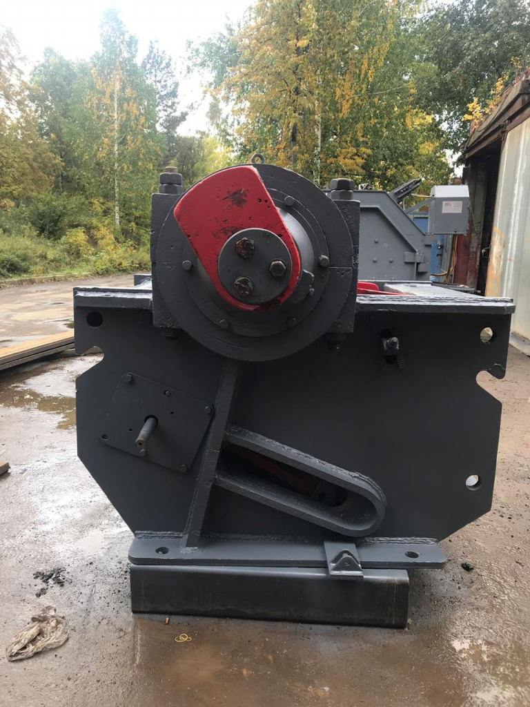 Фотографии щековых дробилок - МКЗ №1